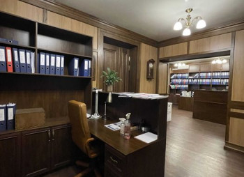 Продажа офисов 40м2, 79м2, 60м2 в центре Киева на ул. Институтская